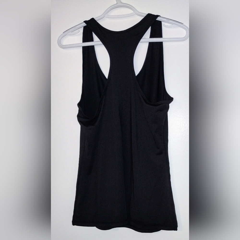 Black Sleeveless Backless Tank Top